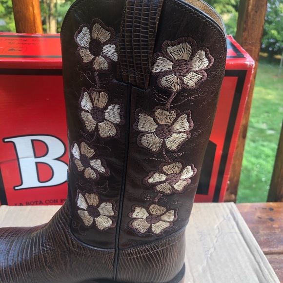 Big Bull Leather Cowgirl Boots Sz. 6.5 WB - Picture 5 of 15